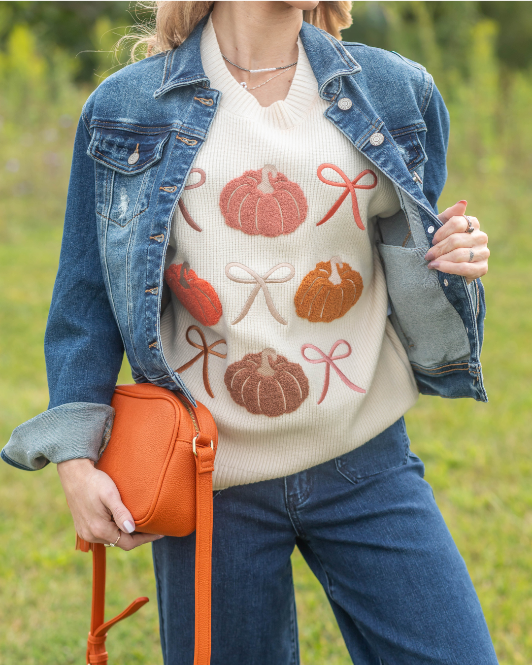 Pumpkin Bows Sleeveless Sweater