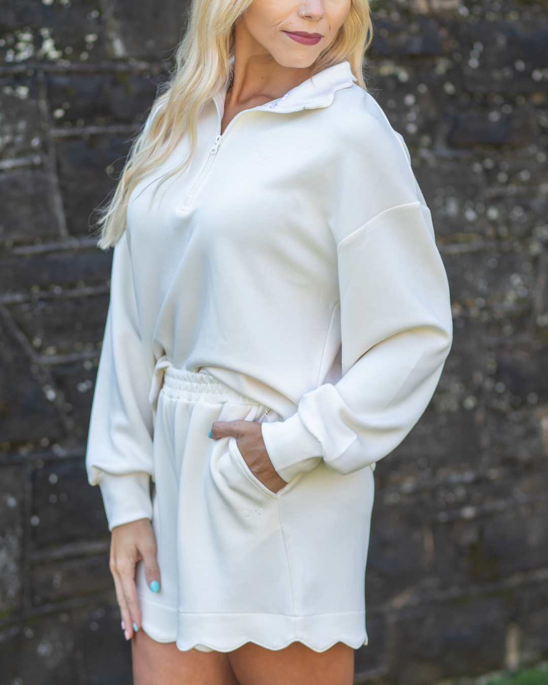 Ivory Scalloped Crewneck